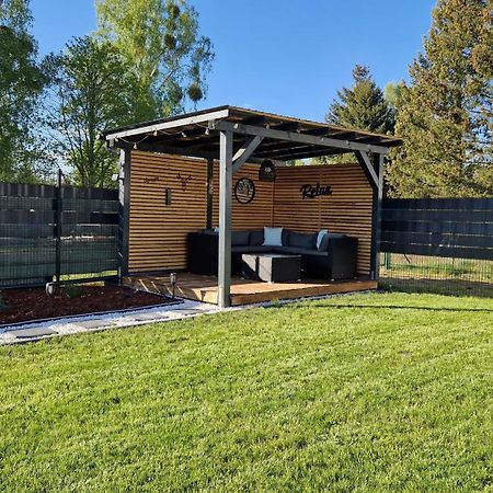 Ferienhaus Seeoase - 70Qm - Kamin -Terrassen - Parkplatz - Badestelle Fusslaeufig Joachimsthal Esterno foto