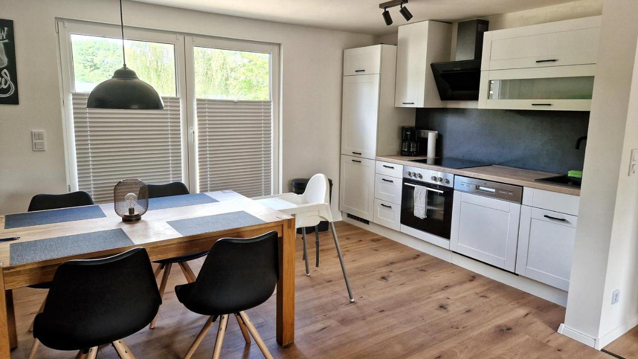 Ferienhaus Seeoase - 70Qm - Kamin -Terrassen - Parkplatz - Badestelle Fusslaeufig Joachimsthal Esterno foto