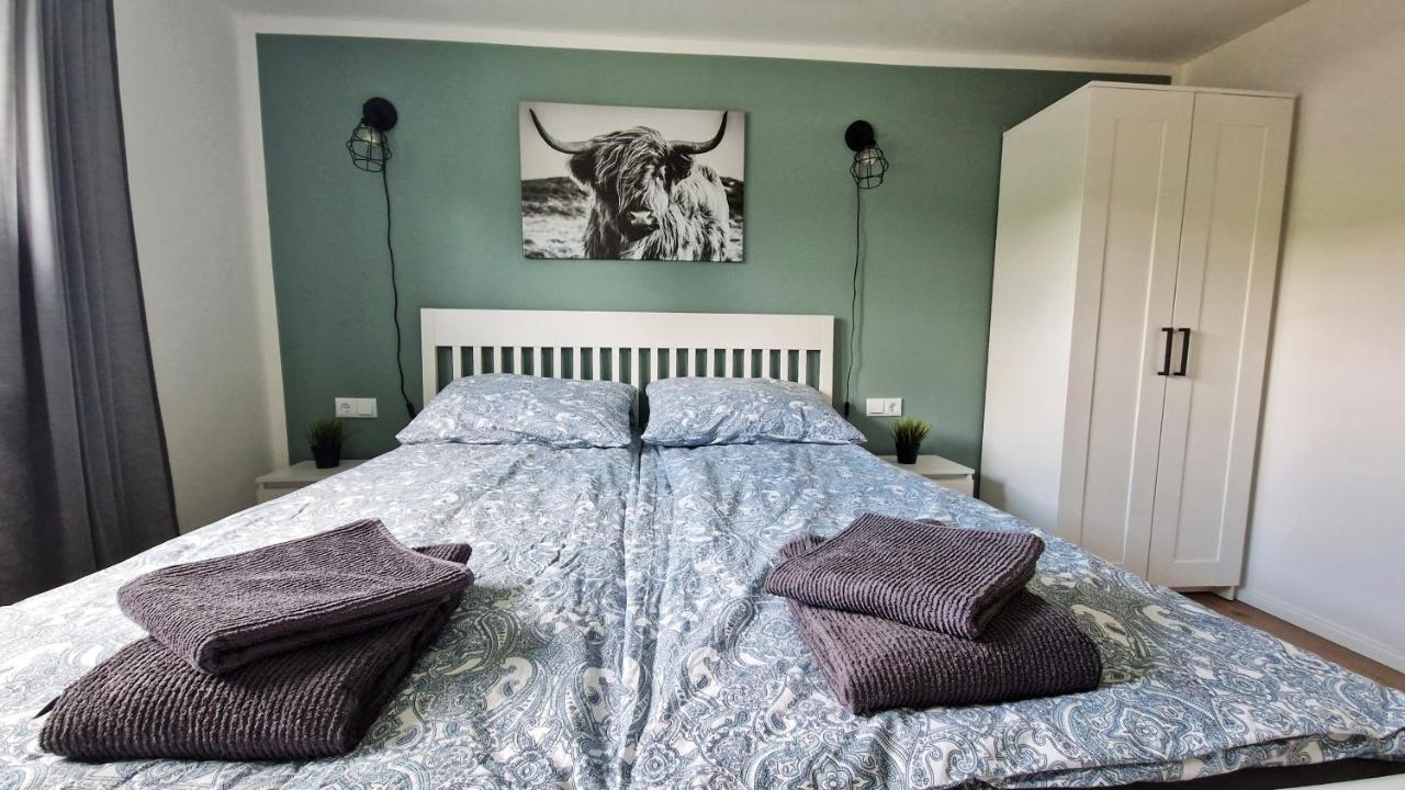Ferienhaus Seeoase - 70Qm - Kamin -Terrassen - Parkplatz - Badestelle Fusslaeufig Joachimsthal Esterno foto