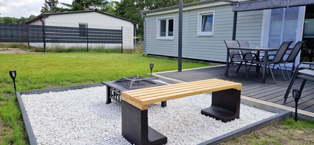 Ferienhaus Seeoase - 70Qm - Kamin -Terrassen - Parkplatz - Badestelle Fusslaeufig Joachimsthal Esterno foto